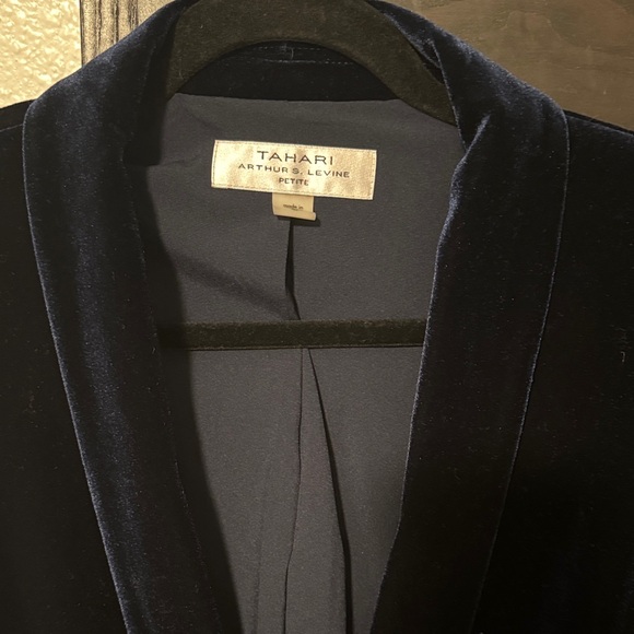 Tahari Navy Velvet Blazer - Picture 1 of 6